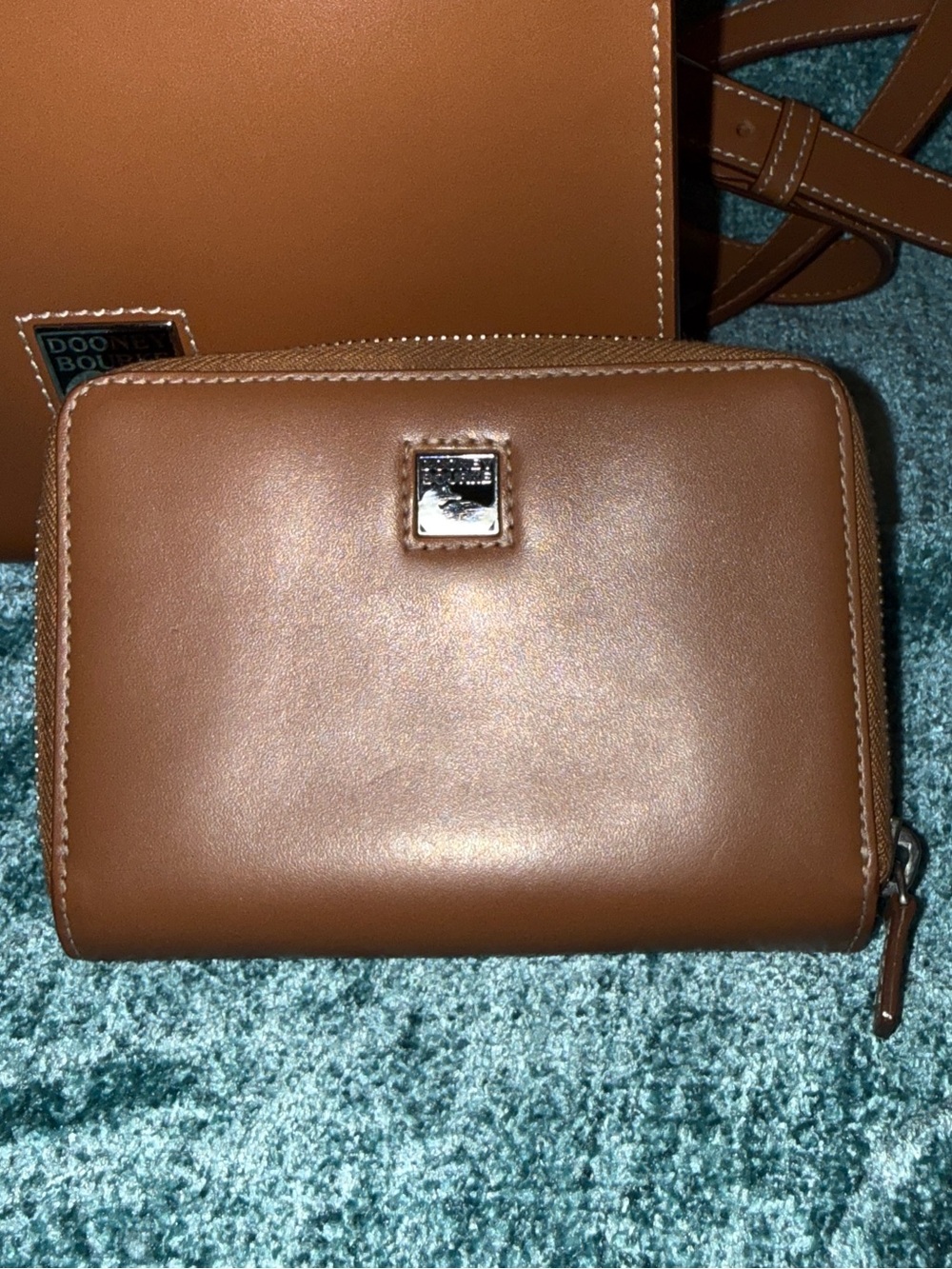 Dooney and Bourke Toiny zip around credit card wallet